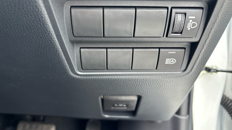 Toyota Yaris 1.5 Hybrid Icon 5dr CVT Hybrid Hatchback